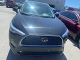 Used 2023 Toyota Corolla Cross XLE image 2