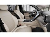 Certified 2025 Mercedes-Benz GLC 300 image 4