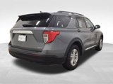 Used 2022 Ford Explorer XLT image 4
