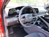 Used 2024 Hyundai Elantra SEL w/ Convenience Package image 3