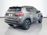 Used 2021 Ford Explorer XLT image 4