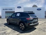 Used 2022 Ford Escape SE w/ SE Sport Appearance Package image 4