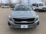 Used 2023 Kia Seltos S w/ Navigation Package image 3