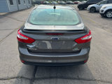 Used 2014 Ford Focus SE image 4
