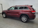 Used 2018 Jeep Grand Cherokee Laredo image 3