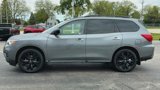 Used 2018 Nissan Pathfinder SL w/ Midnight Edition Package image 5