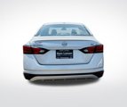 Used 2023 Nissan Altima 2.5 SV image 5
