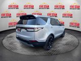 Used 2018 Land Rover Discovery SE image 2