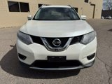 Used 2015 Nissan Rogue SV w/ SV Premium Package image 2