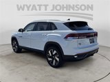 New 2025 Volkswagen Atlas Cross Sport SE image 3