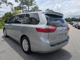 Used 2017 Toyota Sienna XLE w/ XLE Navigation Package image 5