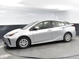 Used 2021 Toyota Prius LE image 5