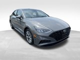 Used 2022 Hyundai Sonata SEL w/ Convenience Package image 3
