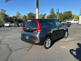 Used 2022 Kia Soul LX w/ Technology Package image 5