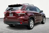Used 2015 Toyota Highlander Limited Platinum image 2