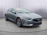 Used 2020 Buick Regal Essence image 2