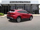 Used 2023 Toyota Venza image 3