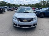 Used 2017 Chevrolet Traverse LT w/ Style and Technology Package image 3