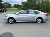 Used 2013 Toyota Avalon XLE image 2