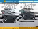 Used 2018 Jeep Compass Latitude w/ Cold Weather Group image 6