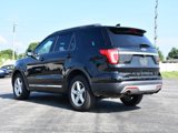 Used 2017 Ford Explorer XLT w/ Equipment Group 202A image 5