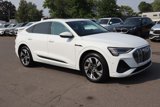 Used 2021 Audi e-tron Prestige w/ Prestige Package image 3