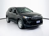 Used 2022 Jeep Compass Latitude image 3