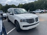 Used 2015 Lincoln Navigator 4WD image 2
