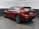 Used 2018 INFINITI QX30 Premium w/ Technology Package image 3