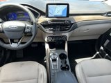 Used 2020 Ford Escape Titanium image 5