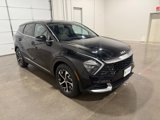 Used 2023 Kia Sportage EX image 3