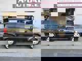 Used 2018 Dodge Grand Caravan SE w/ UConnect Hands-Free Group image 2