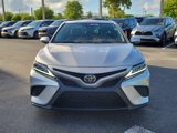 Used 2019 Toyota Camry SE image 3
