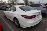 Used 2022 Toyota Camry LE image 4