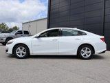 Used 2023 Chevrolet Malibu LT image 2