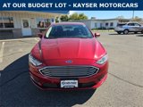 Used 2018 Ford Fusion SE image 3