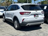 Used 2022 Ford Escape SE image 2