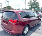 Used 2018 Chrysler Pacifica Touring-L Plus image 5