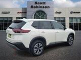 Used 2021 Nissan Rogue SV image 4