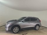 Used 2017 Nissan Rogue SV w/ Sun & Sound Touring Package image 2