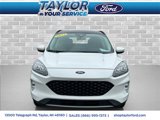 Used 2021 Ford Escape Titanium image 2