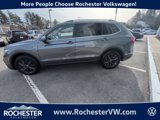 Used 2024 Volkswagen Tiguan SE image 3