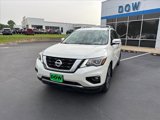 Used 2019 Nissan Pathfinder Platinum image 2