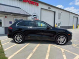 Used 2016 Porsche Cayenne image 3