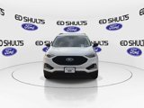 Used 2022 Ford Edge SEL w/ Sport Appearance Package image 3