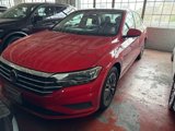 Used 2019 Volkswagen Jetta SE image 2