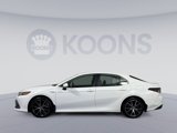 Used 2021 Toyota Camry LE image 2