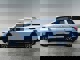 Used 2023 GMC Acadia SLT image 2