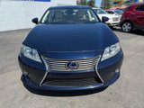 Used 2015 Lexus ES 300h image 2