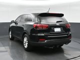 Used 2020 Kia Sorento LX image 5